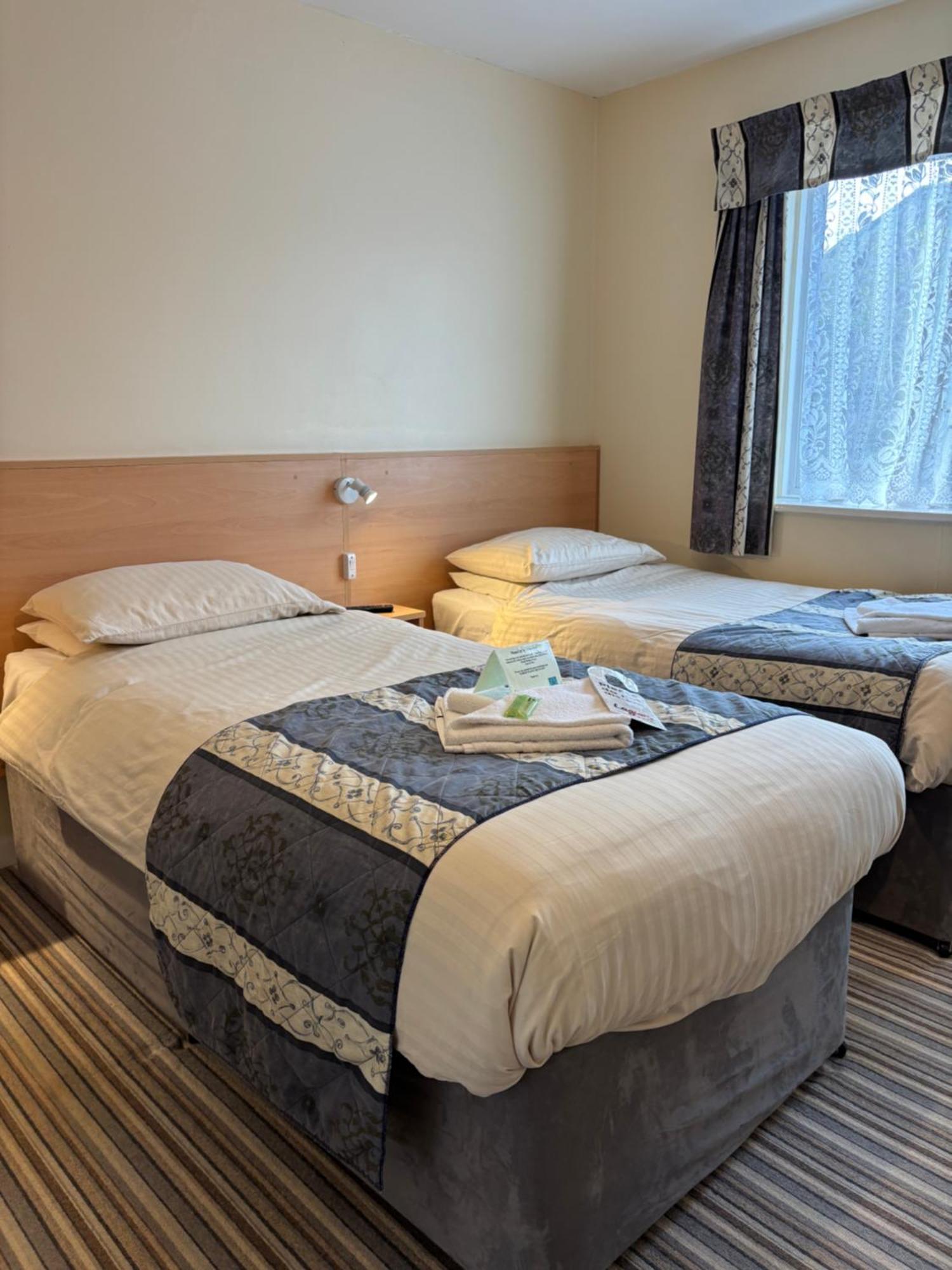 Laguna Hotel Борнмут Экстерьер фото