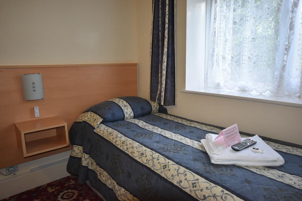 Laguna Hotel Борнмут Экстерьер фото